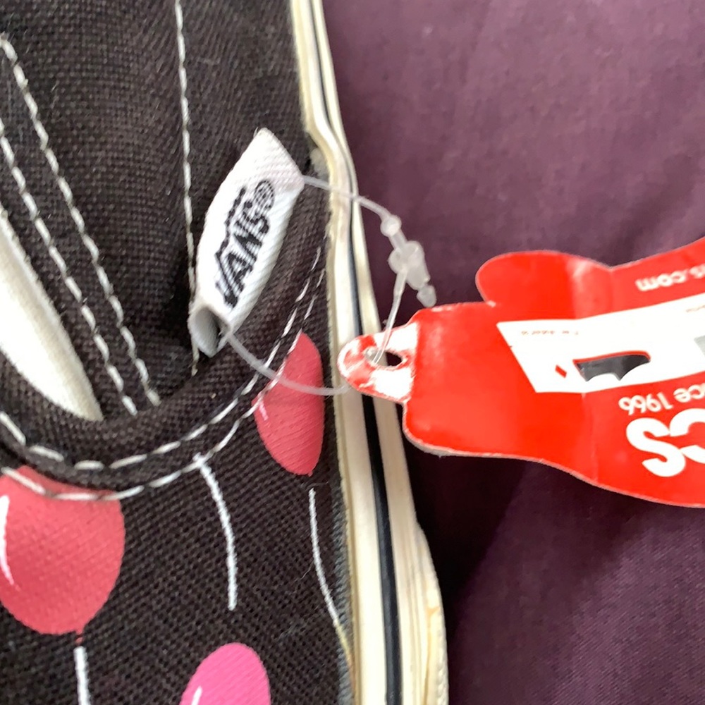 New Vans with birthday balloon print - Picture 5 of 6